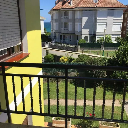 Vivienda Verano נוחה